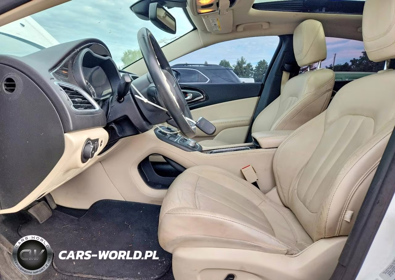 2015 Chrysler 200 C VIN:1C3CCCCB1FN541206 - 7