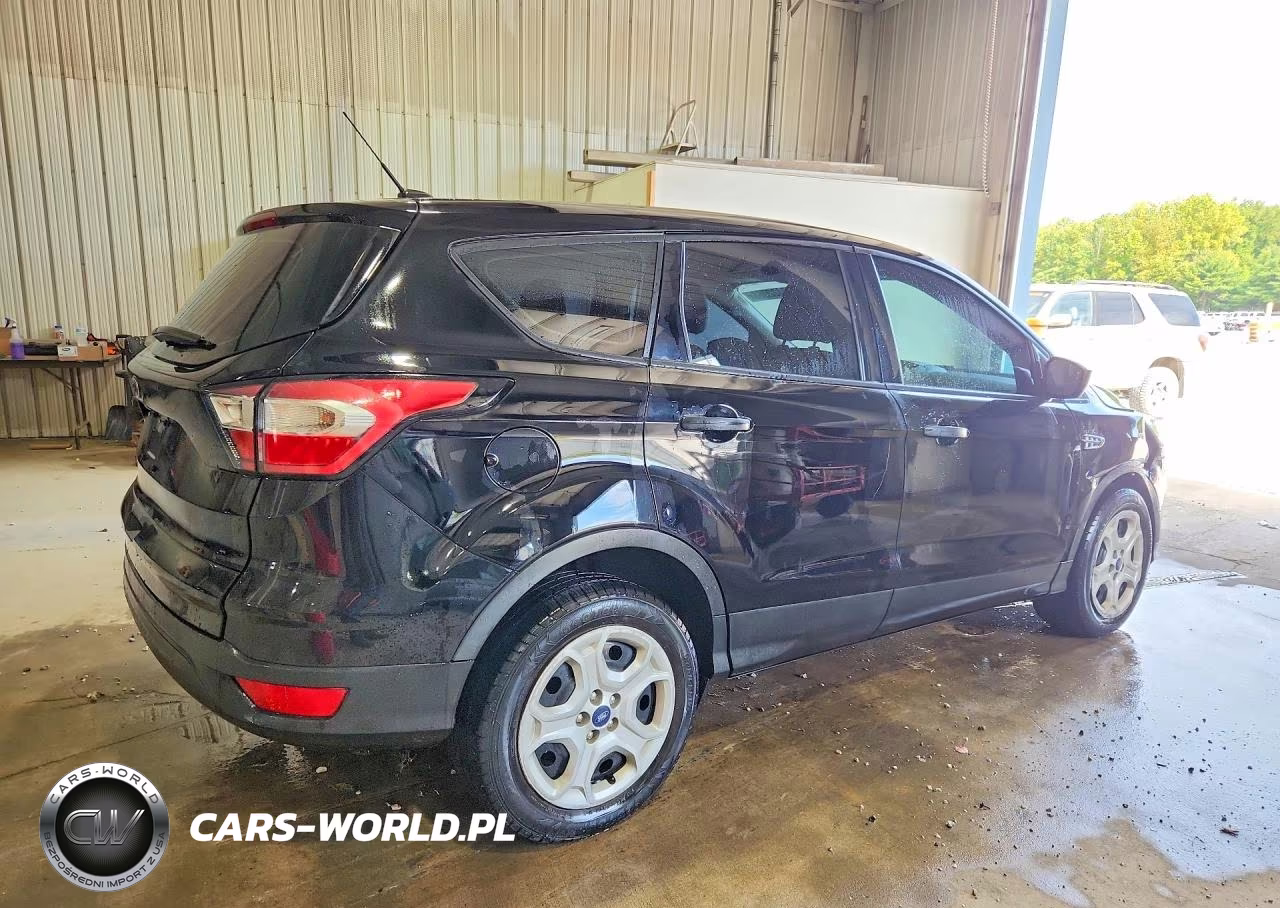 2017 Ford Escape S VIN:1FMCU0F79HUB71531 - 3