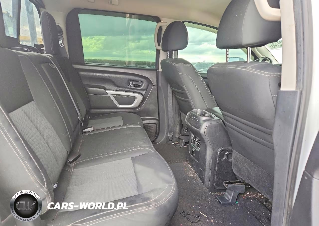 2017 Nissan Titan S VIN:1N6AA1E50HN567509 - 10