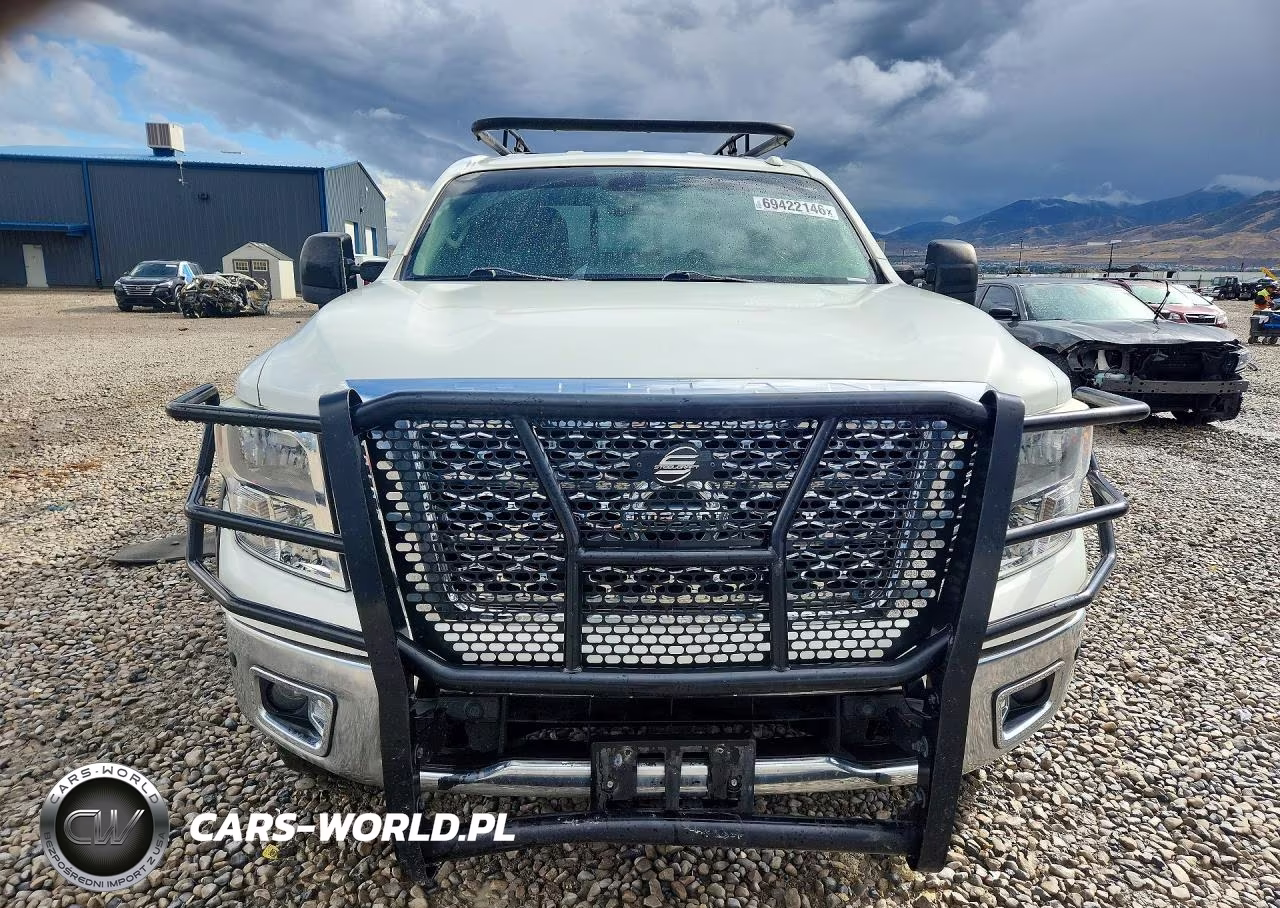 2017 Nissan Titan S VIN:1N6AA1E50HN567509 - 5