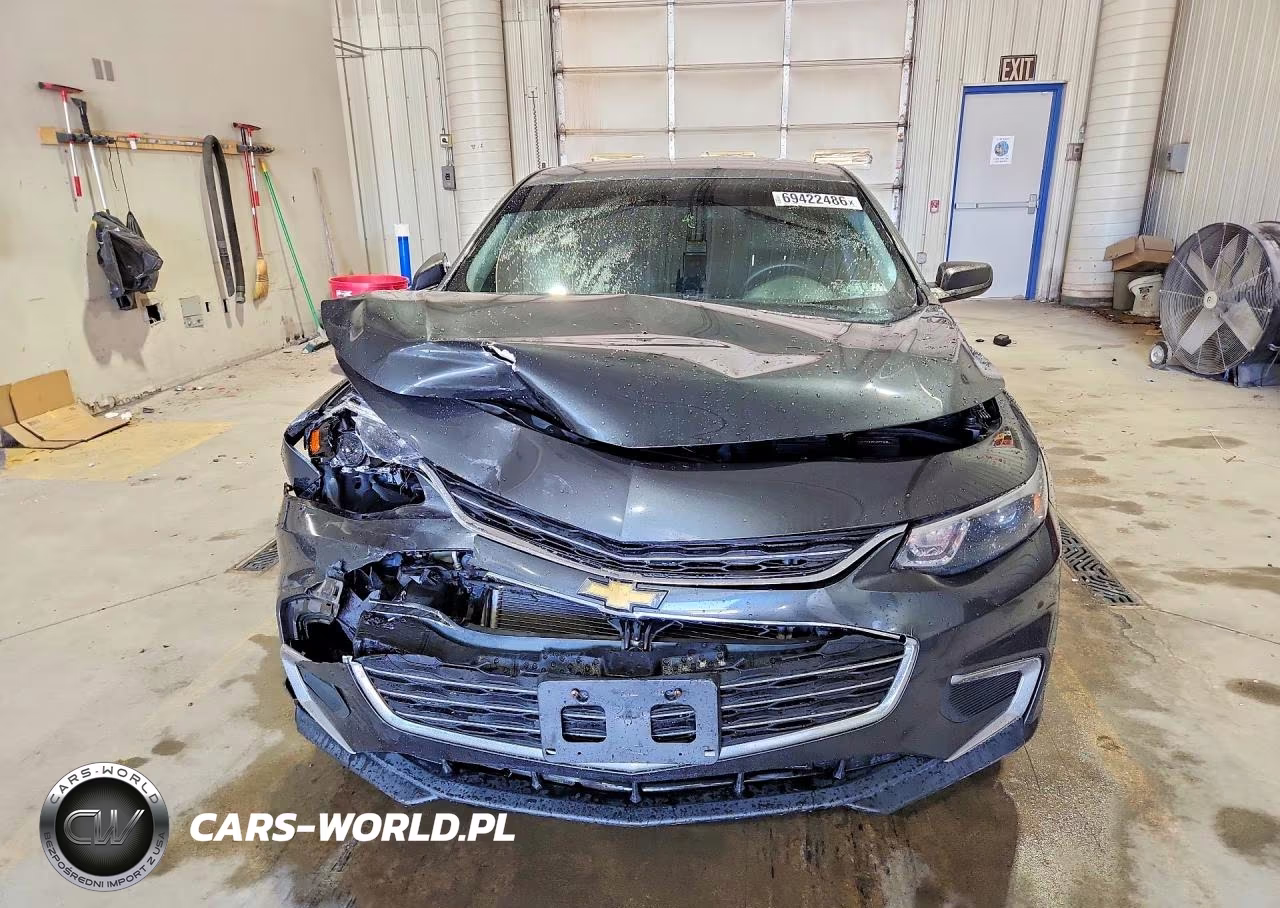 2018 Chevrolet Malibu Ls VIN:1G1ZC5ST2JF189096 - 5