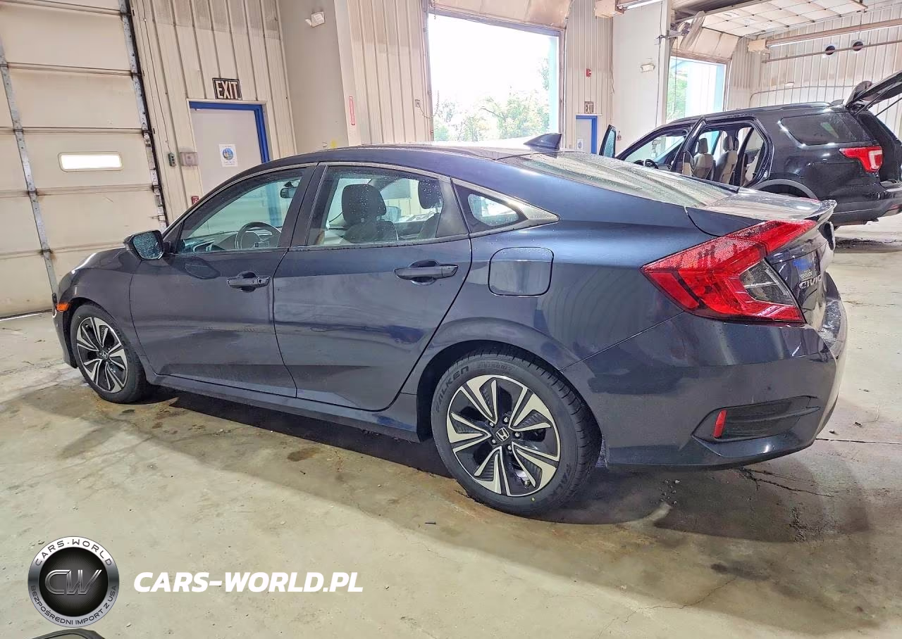 2018 Honda Civic Ex VIN:2HGFC1F35JH640390 - 2