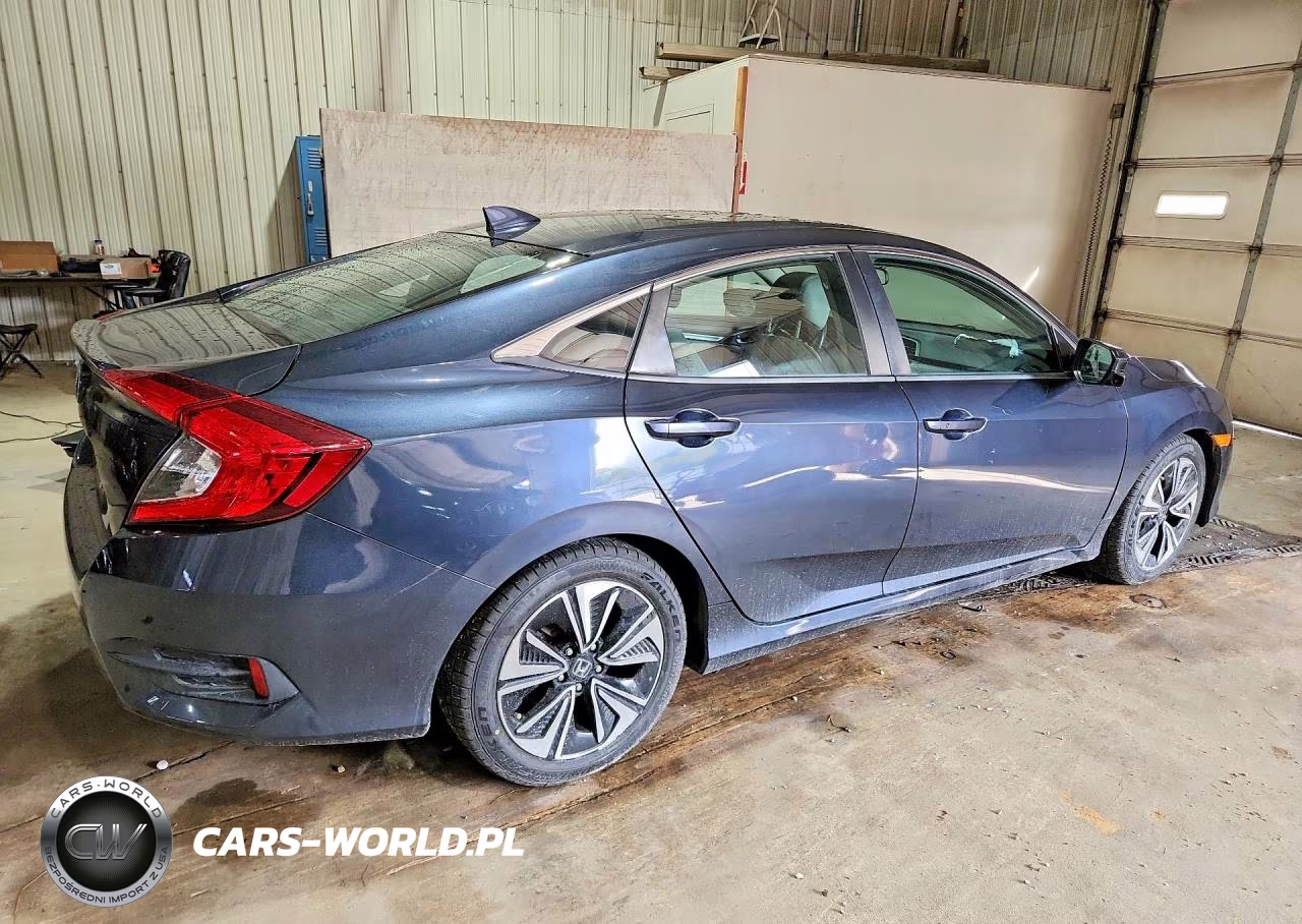 2018 Honda Civic Ex VIN:2HGFC1F35JH640390 - 3