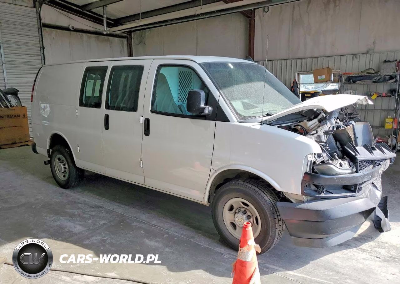2022 Chevrolet Express G2500 Delivery Van VIN:1GCWGAFP0N1282982 - 4