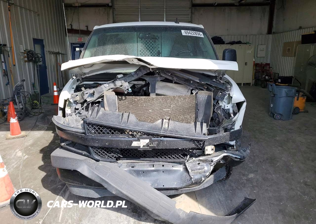 2022 Chevrolet Express G2500 Delivery Van VIN:1GCWGAFP0N1282982 - 5
