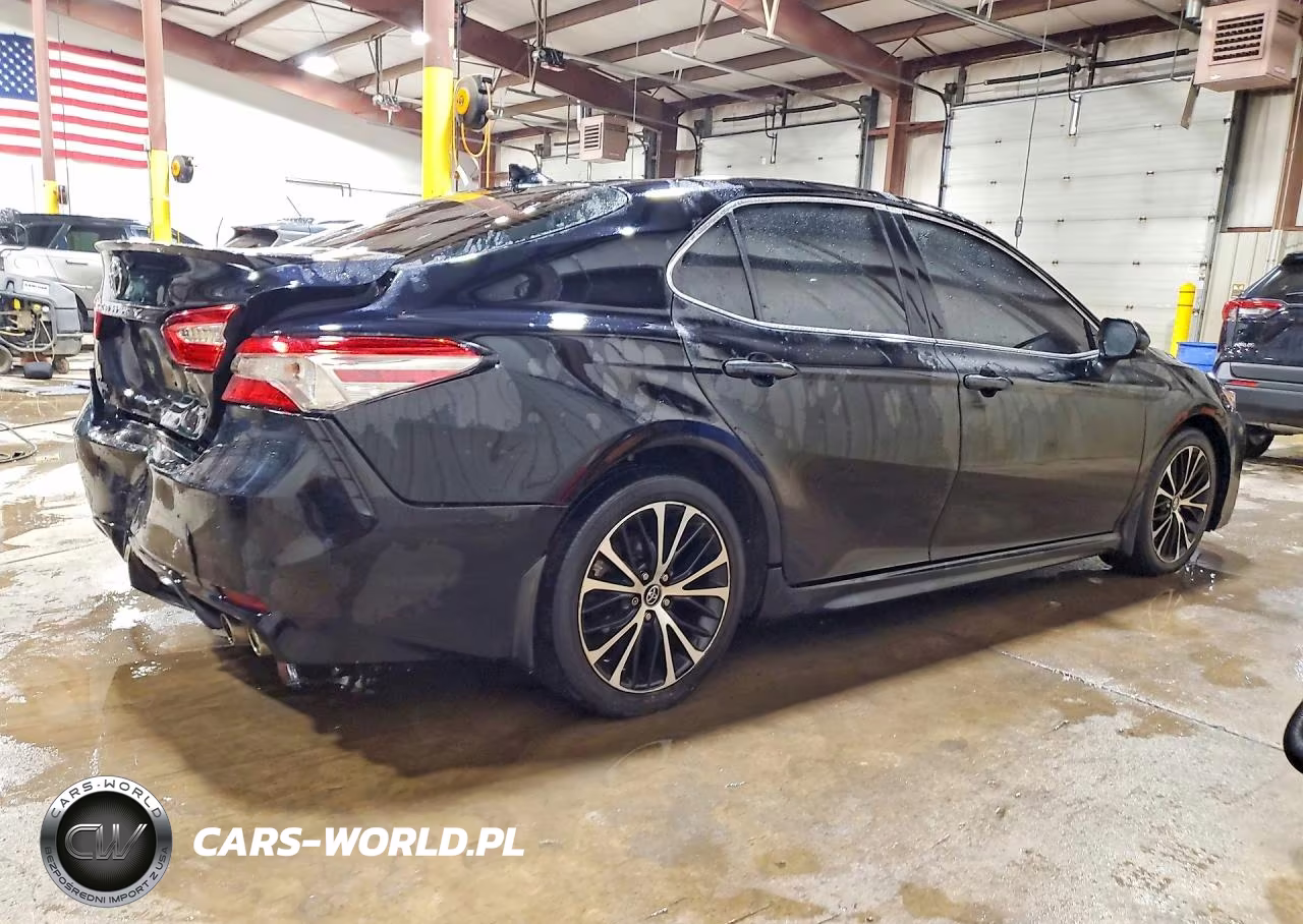 2019 Toyota Camry Se VIN:4T1B11HK3KU822106 - 3
