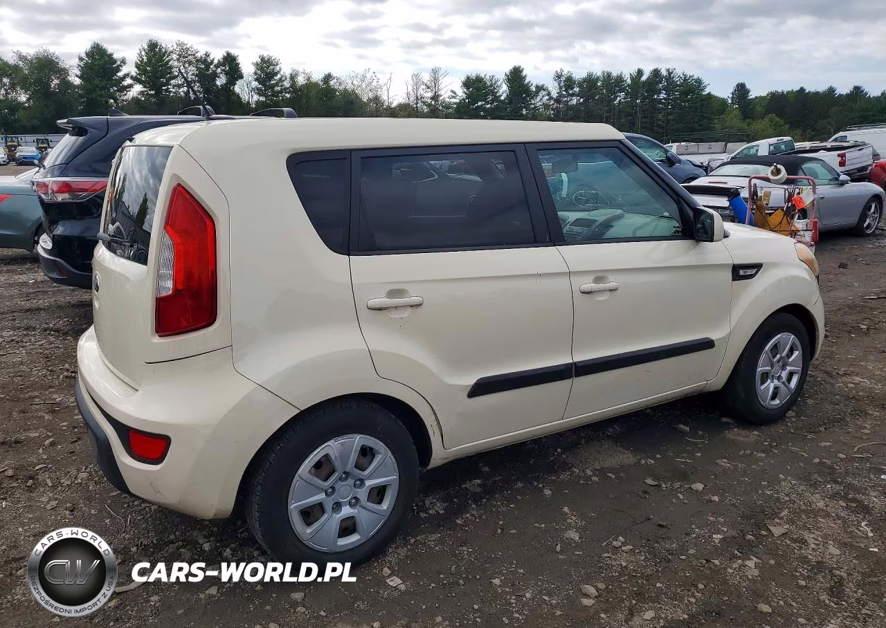 2013 Kia Soul Base VIN:KNDJT2A5XD7529664 - 3