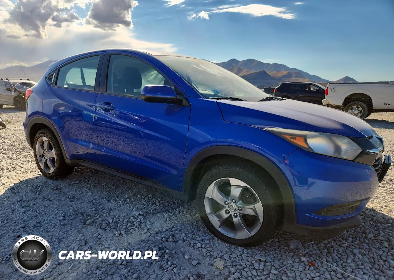 2018 Honda Hr-V Lx VIN:3CZRU6H39JG714617 - 4
