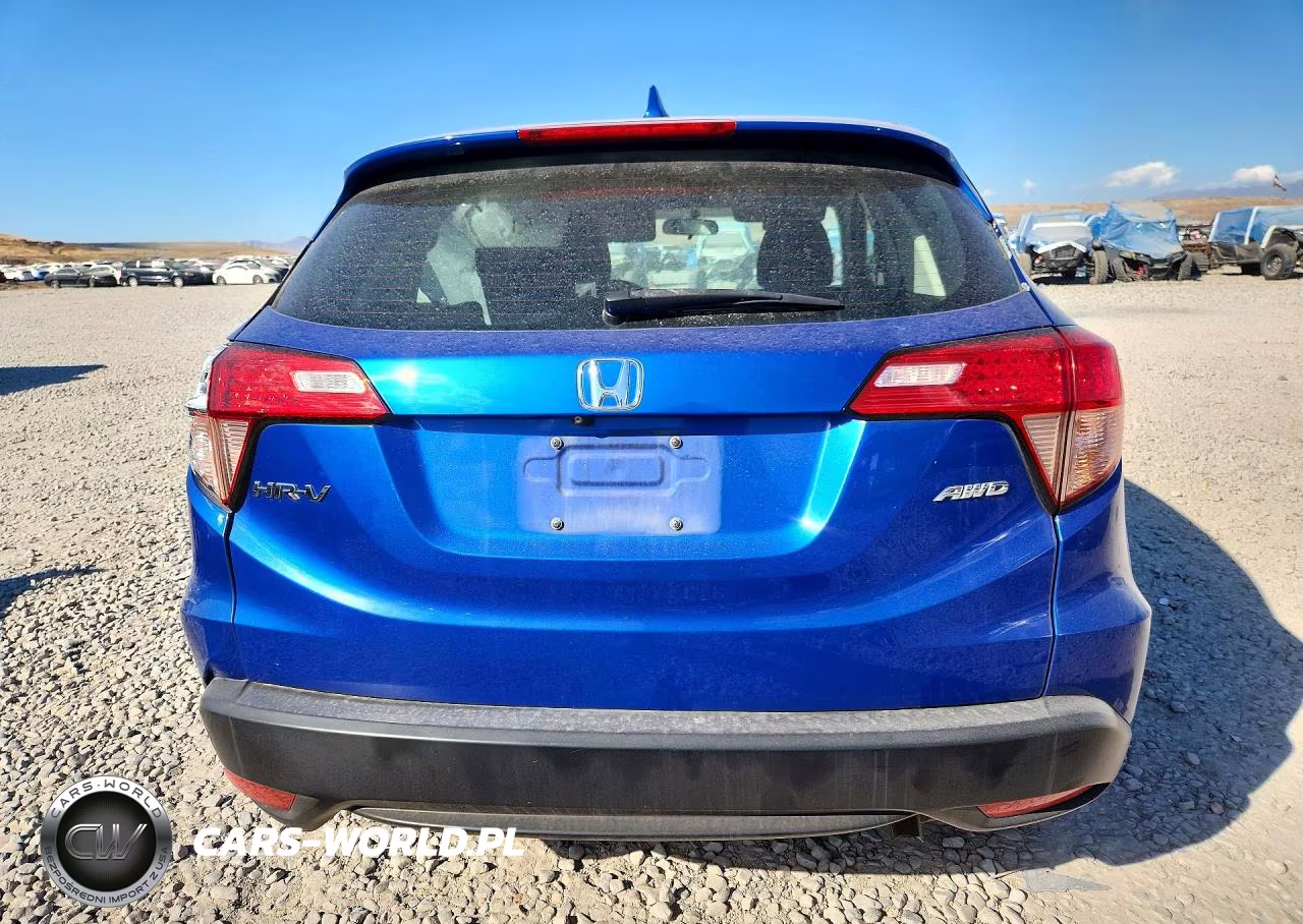 2018 Honda Hr-V Lx VIN:3CZRU6H39JG714617 - 6