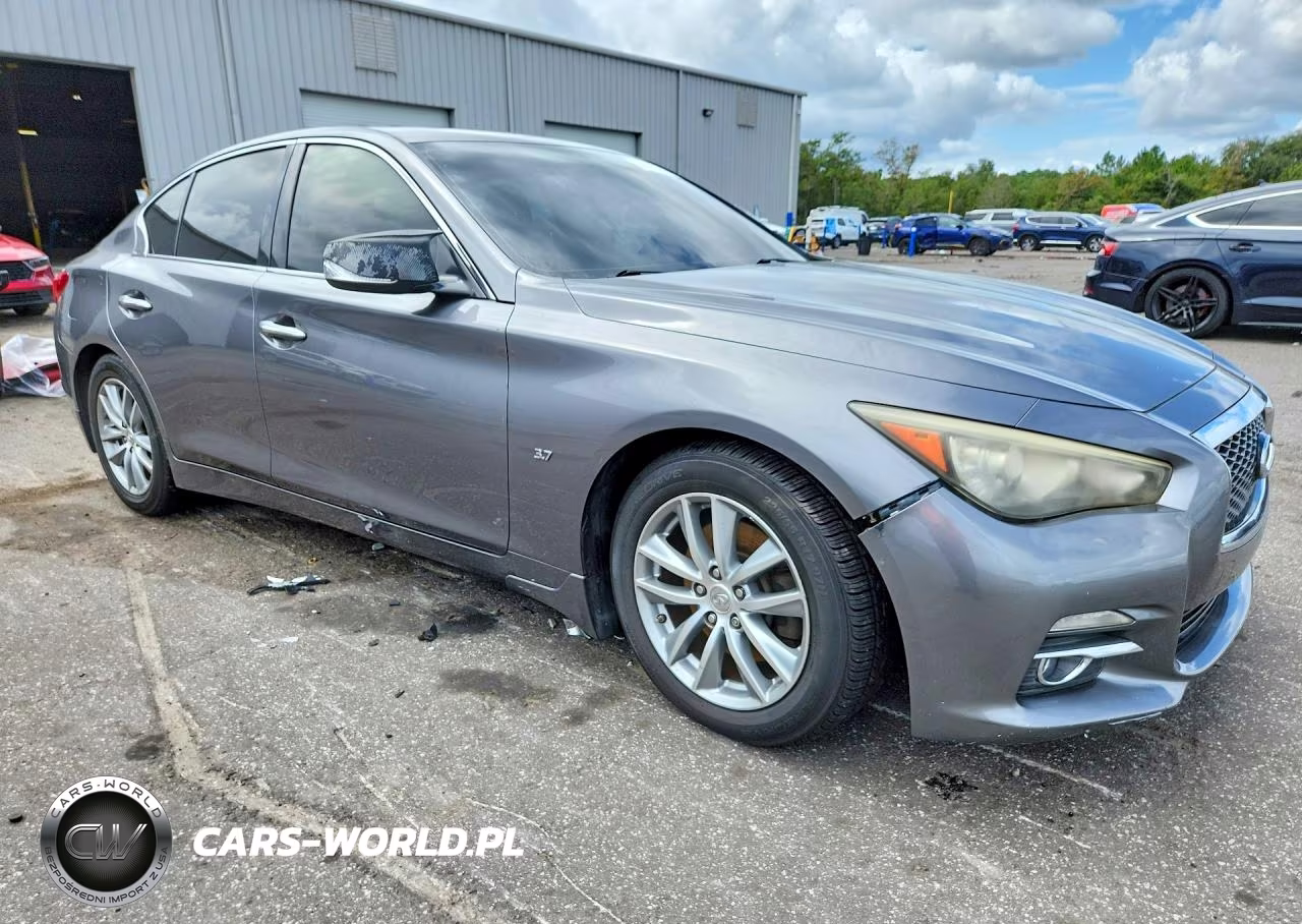 2014 Infiniti Q50 Premium VIN:JN1BV7AP8EM682014 - 4