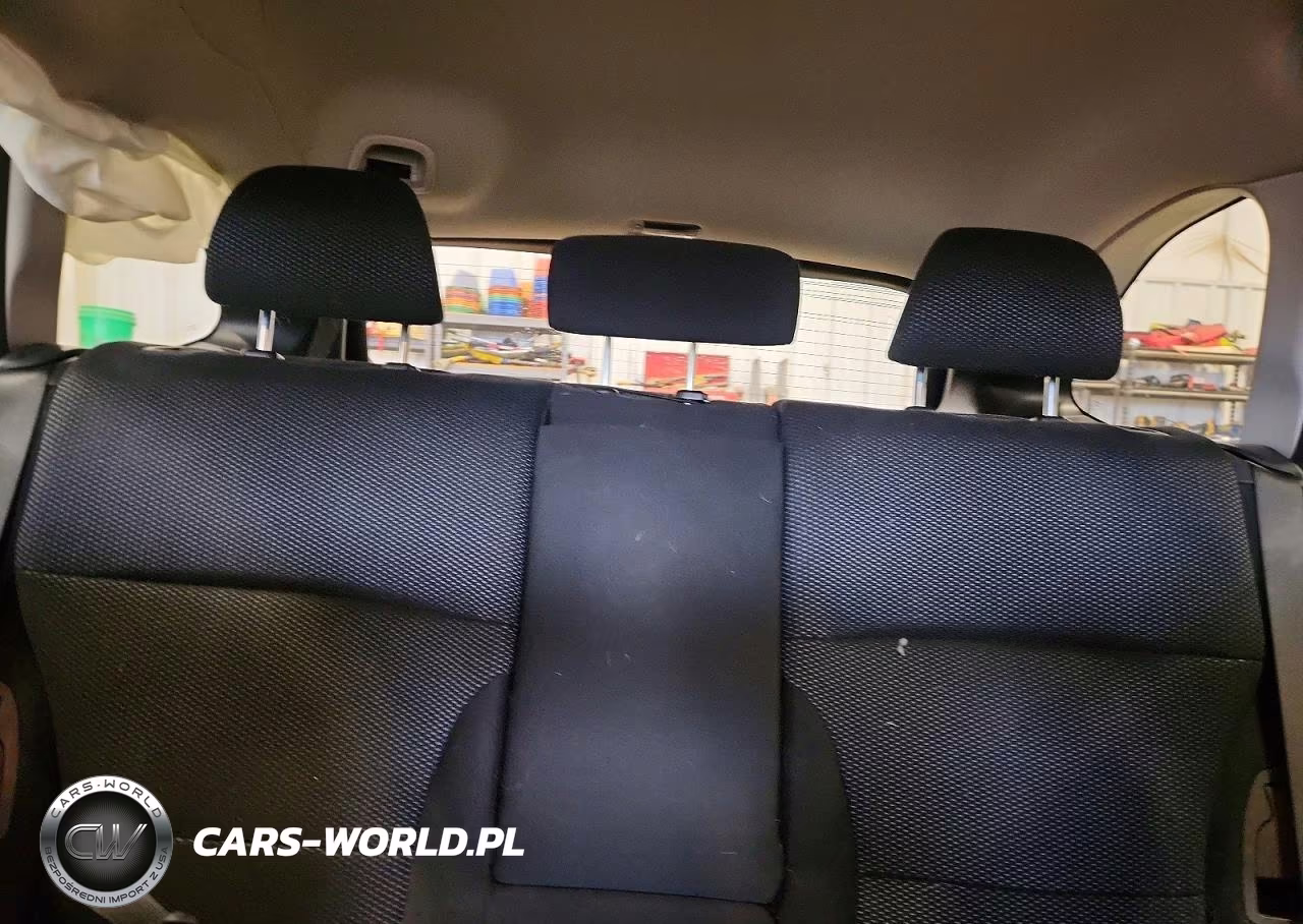 2018 Subaru Outback 2.5I Premium VIN:4S4BSACC1J3317022 - 10