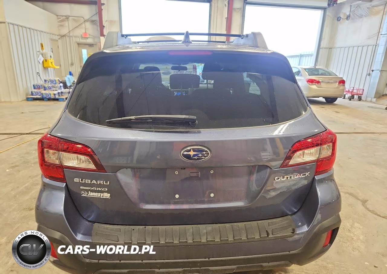2018 Subaru Outback 2.5I Premium VIN:4S4BSACC1J3317022 - 6