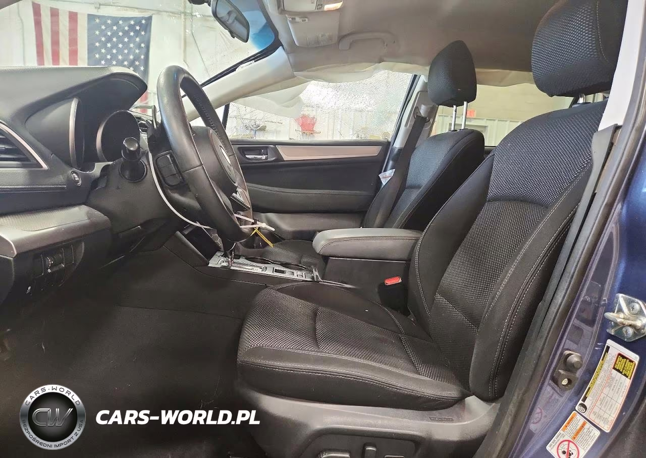 2018 Subaru Outback 2.5I Premium VIN:4S4BSACC1J3317022 - 7