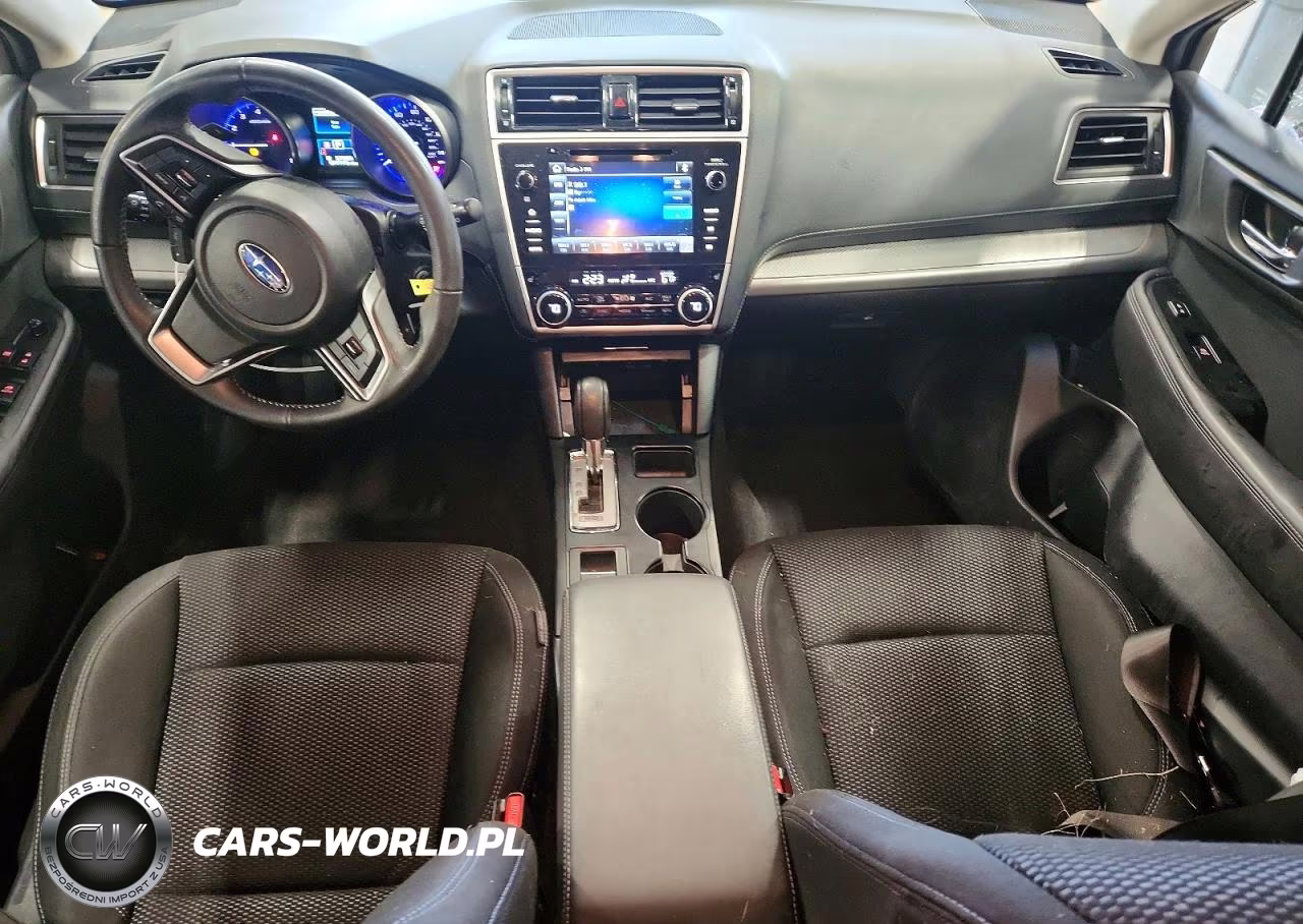2018 Subaru Outback 2.5I Premium VIN:4S4BSACC1J3317022 - 8