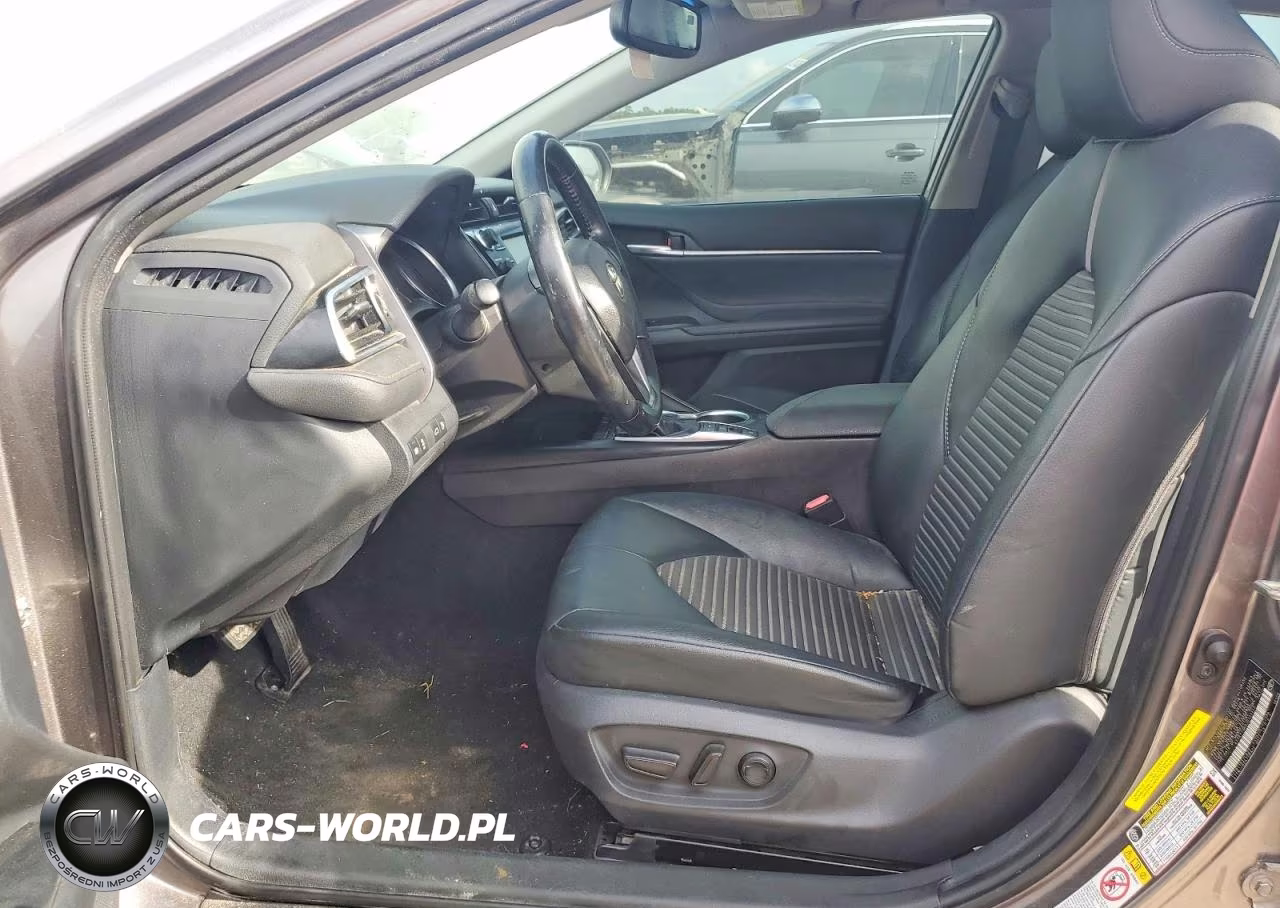 2018 Toyota Camry Xle VIN:4T1B11HK9JU123450 - 7