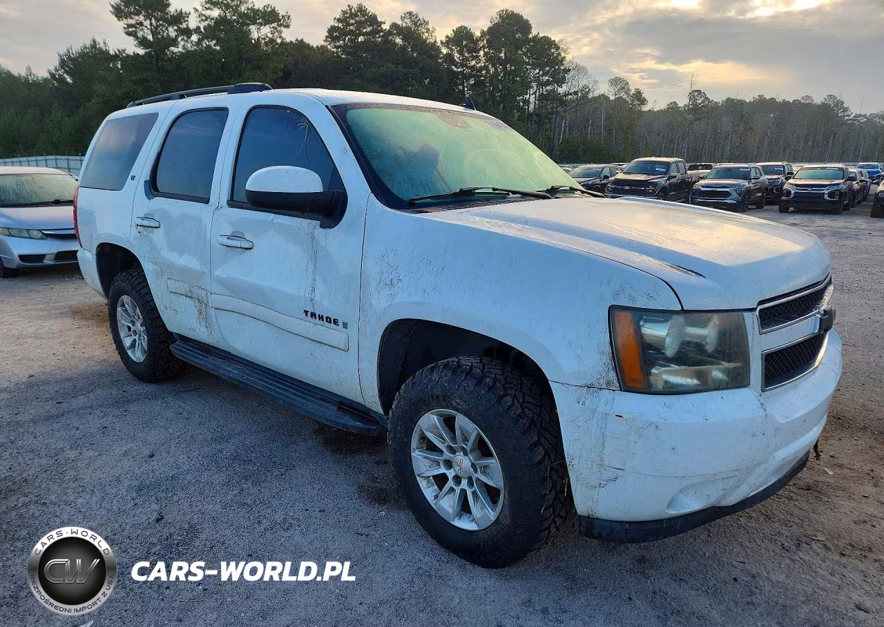 2008 Chevrolet Tahoe C1500 VIN:1GNFC13038J108046 - 4