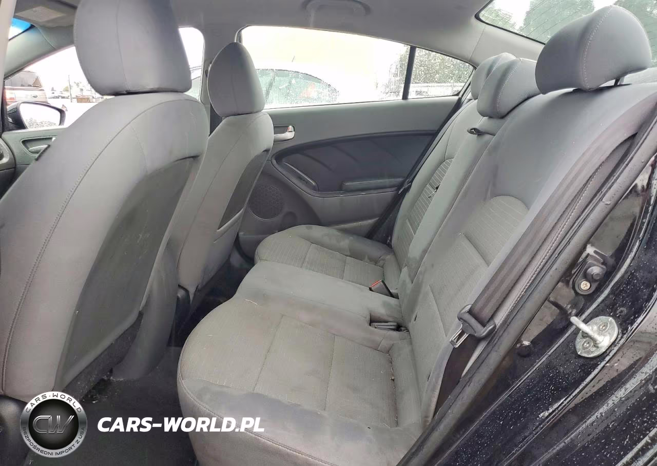 2018 Kia Forte Lx VIN:3KPFL4A78JE194984 - 10