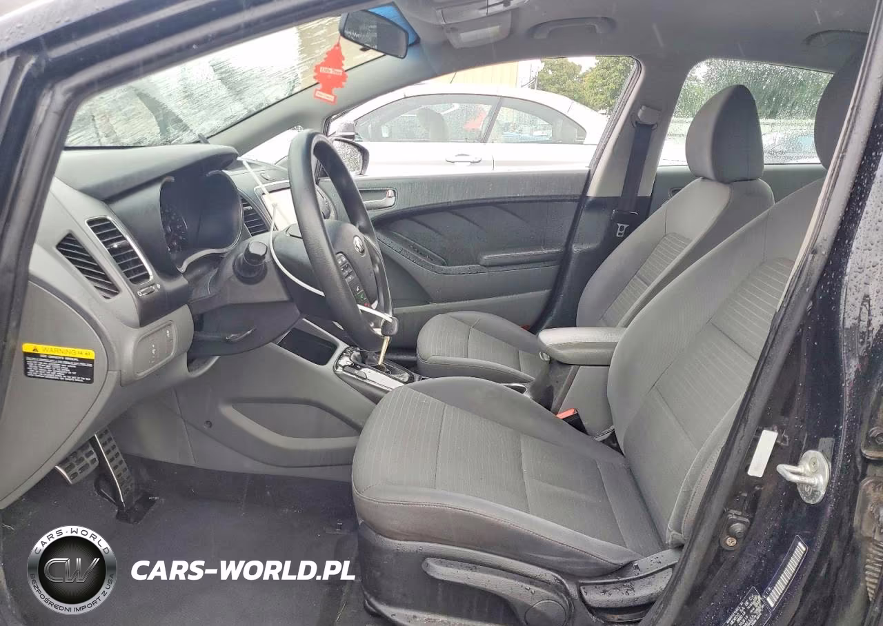 2018 Kia Forte Lx VIN:3KPFL4A78JE194984 - 7