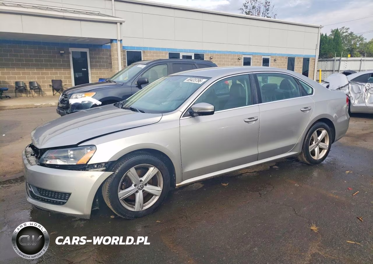 2013 Volkswagen Passat Se VIN:1VWBP7A36DC090035 - 1