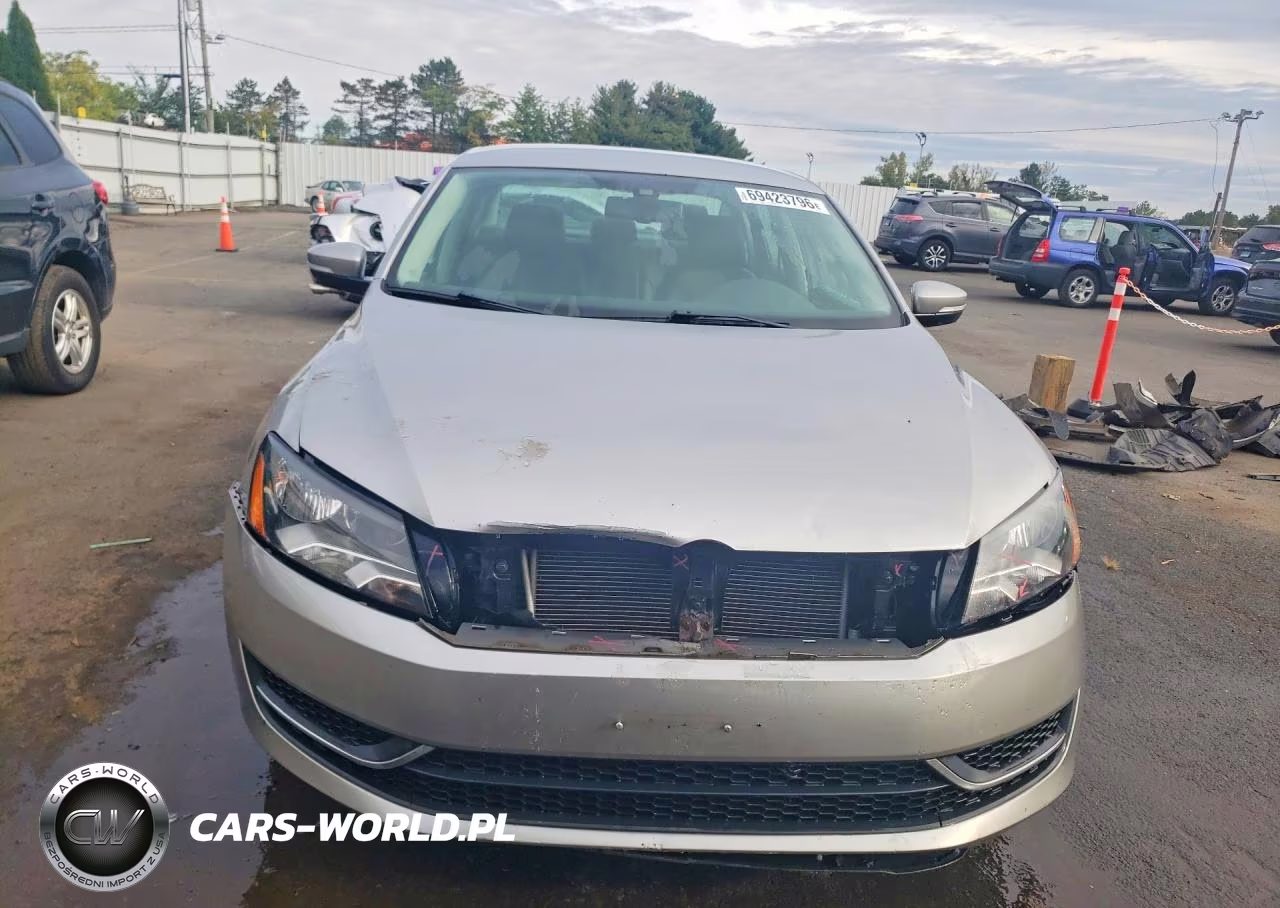 2013 Volkswagen Passat Se VIN:1VWBP7A36DC090035 - 5