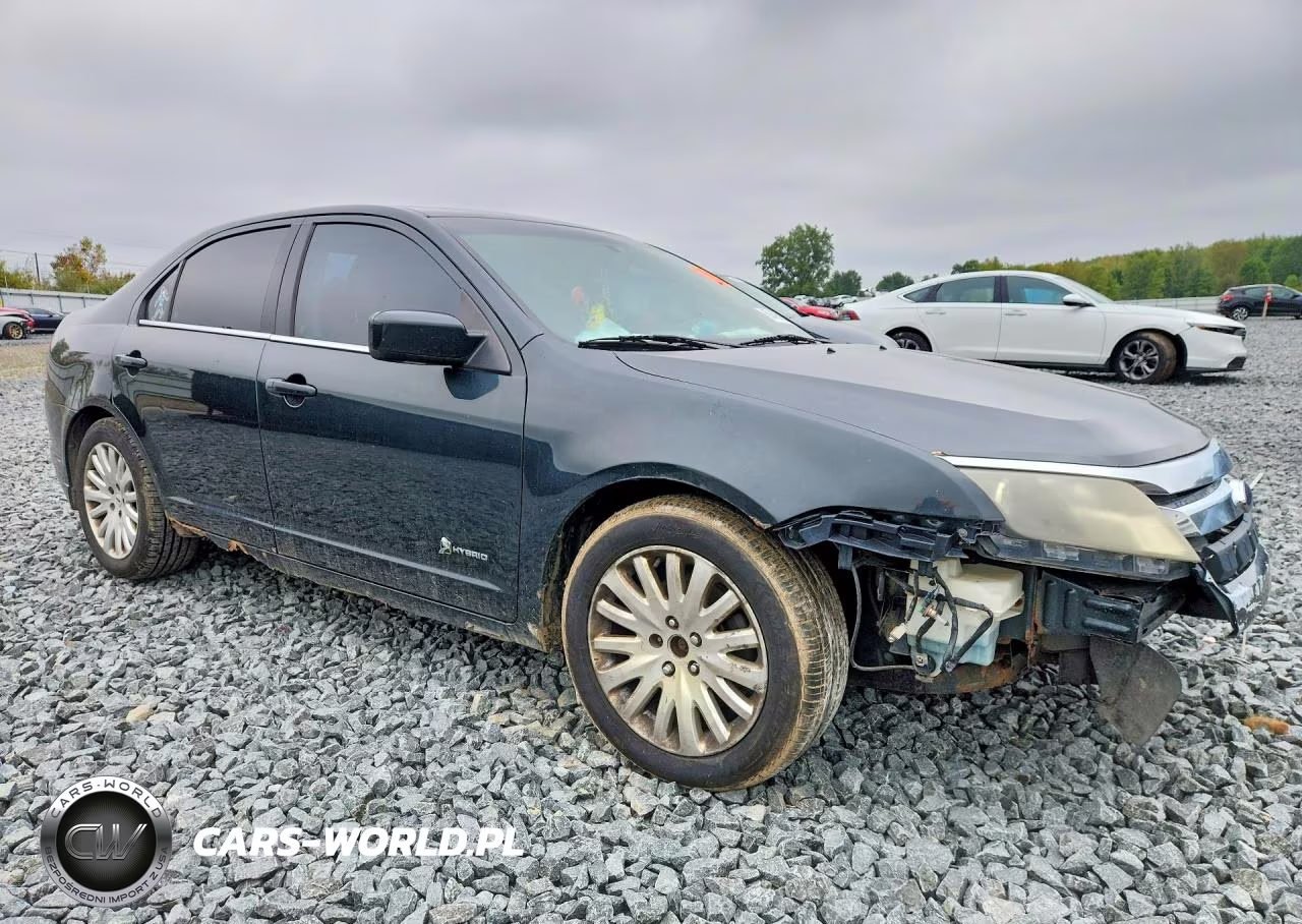 2010 Ford Fusion Hybrid VIN:3FADP0L37AR138998 - 4