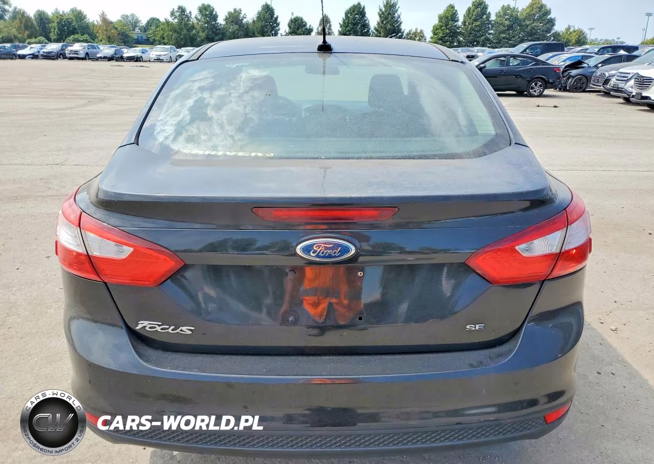 2012 Ford Focus Se VIN:1FAHP3F24CL127870 - 6