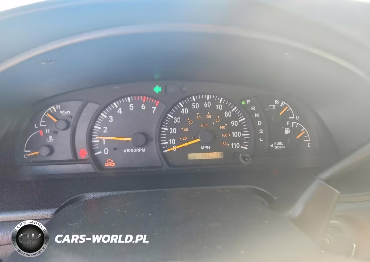 2004 Toyota Tundra Sr5 VIN:5TBDT441X4S441777 - 9