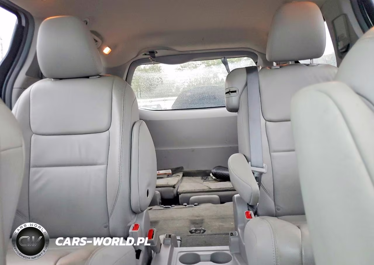 2015 Toyota Sienna Xle 8-Passenger VIN:5TDYK3DC7FS566584 - 10