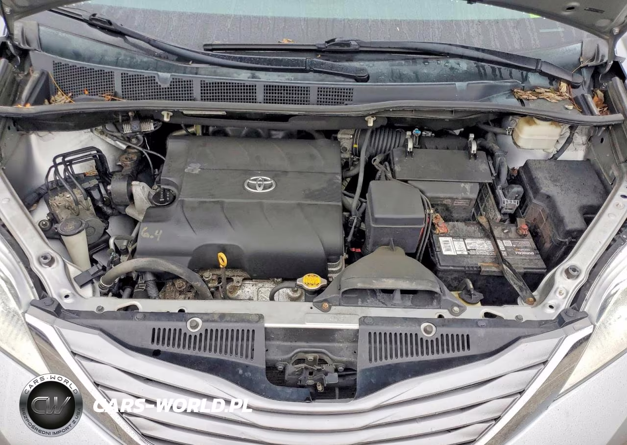 2015 Toyota Sienna Xle 8-Passenger VIN:5TDYK3DC7FS566584 - 12