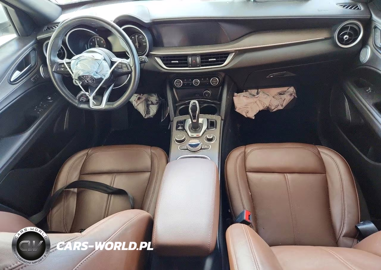 2023 Alfa Romeo Stelvio Ti VIN:ZASPAKBN8P7D50193 - 8
