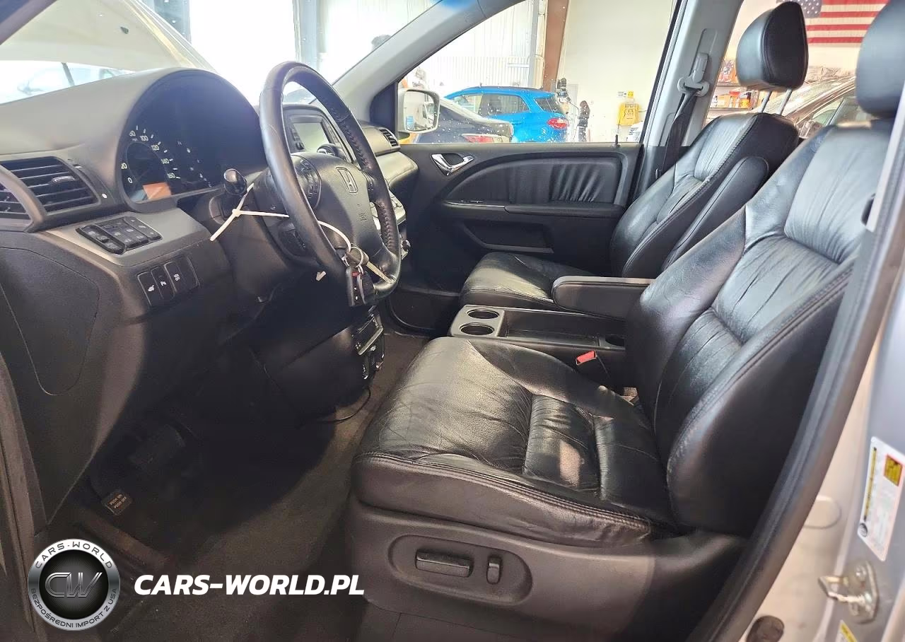 2010 Honda Odyssey Touring VIN:5FNRL3H97AB099485 - 7