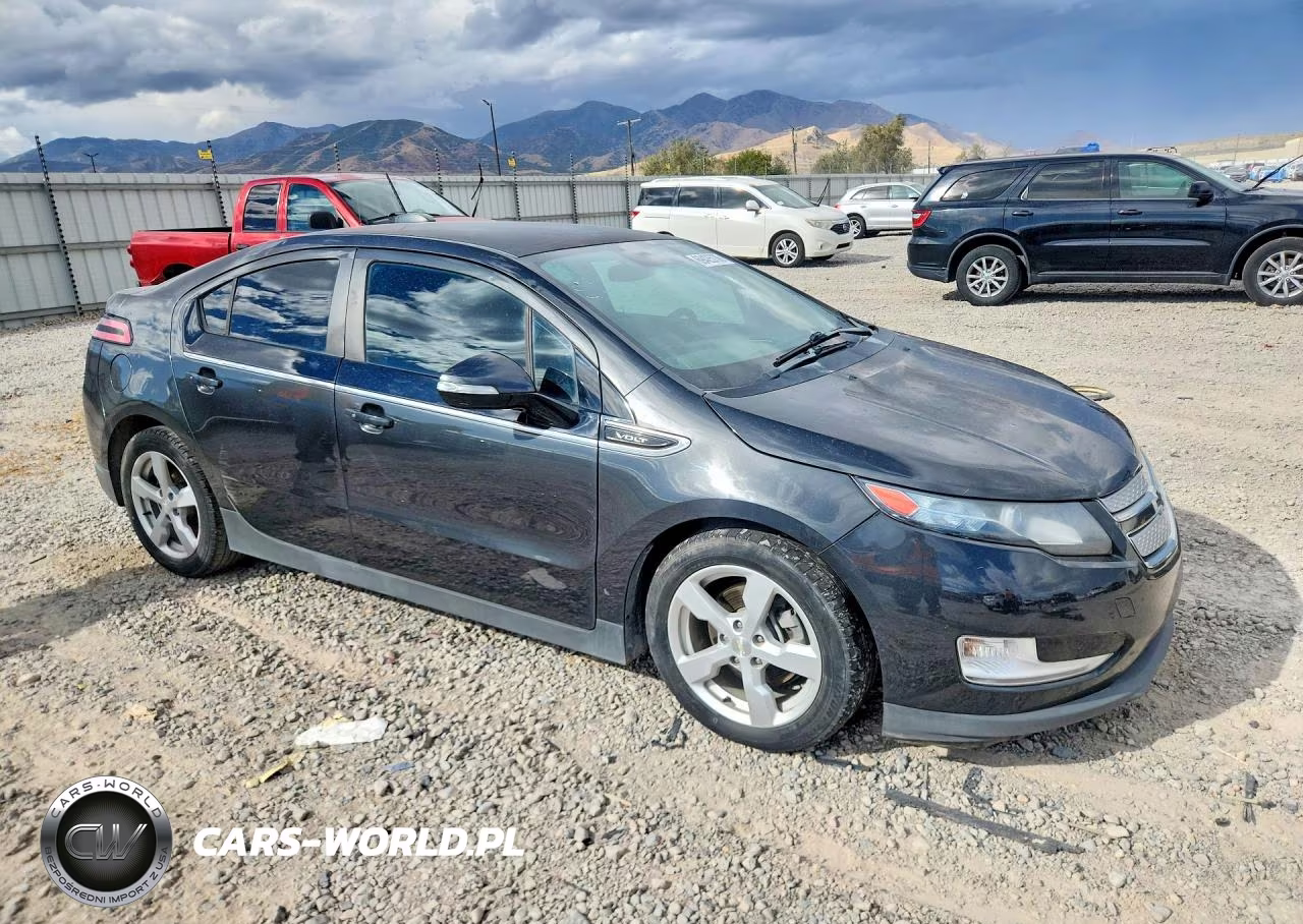 2015 Chevrolet Volt VIN:1G1RC6E43FU104344 - 4