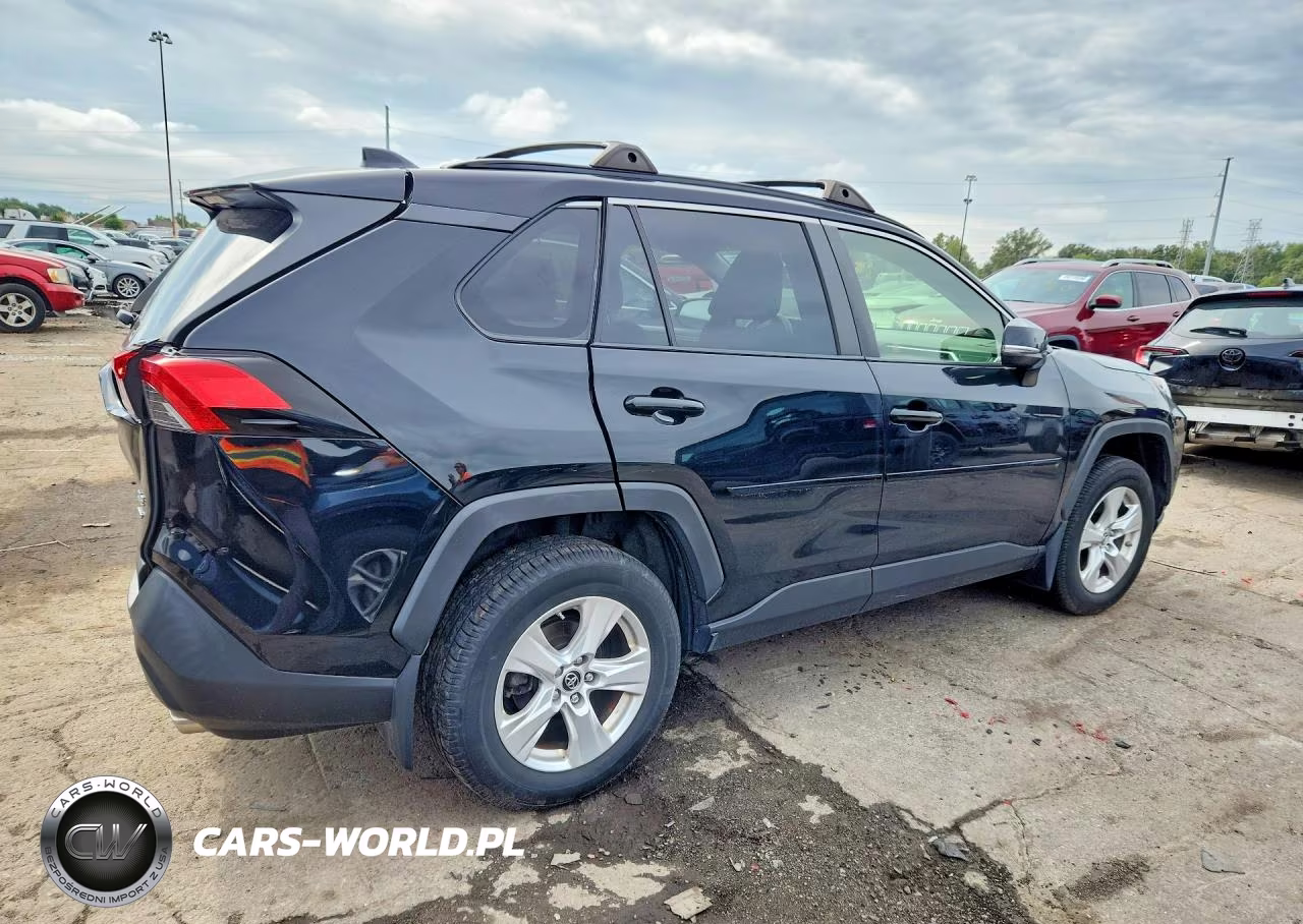 2019 Toyota Rav4 Xle VIN:JTMP1RFV9KD014283 - 3