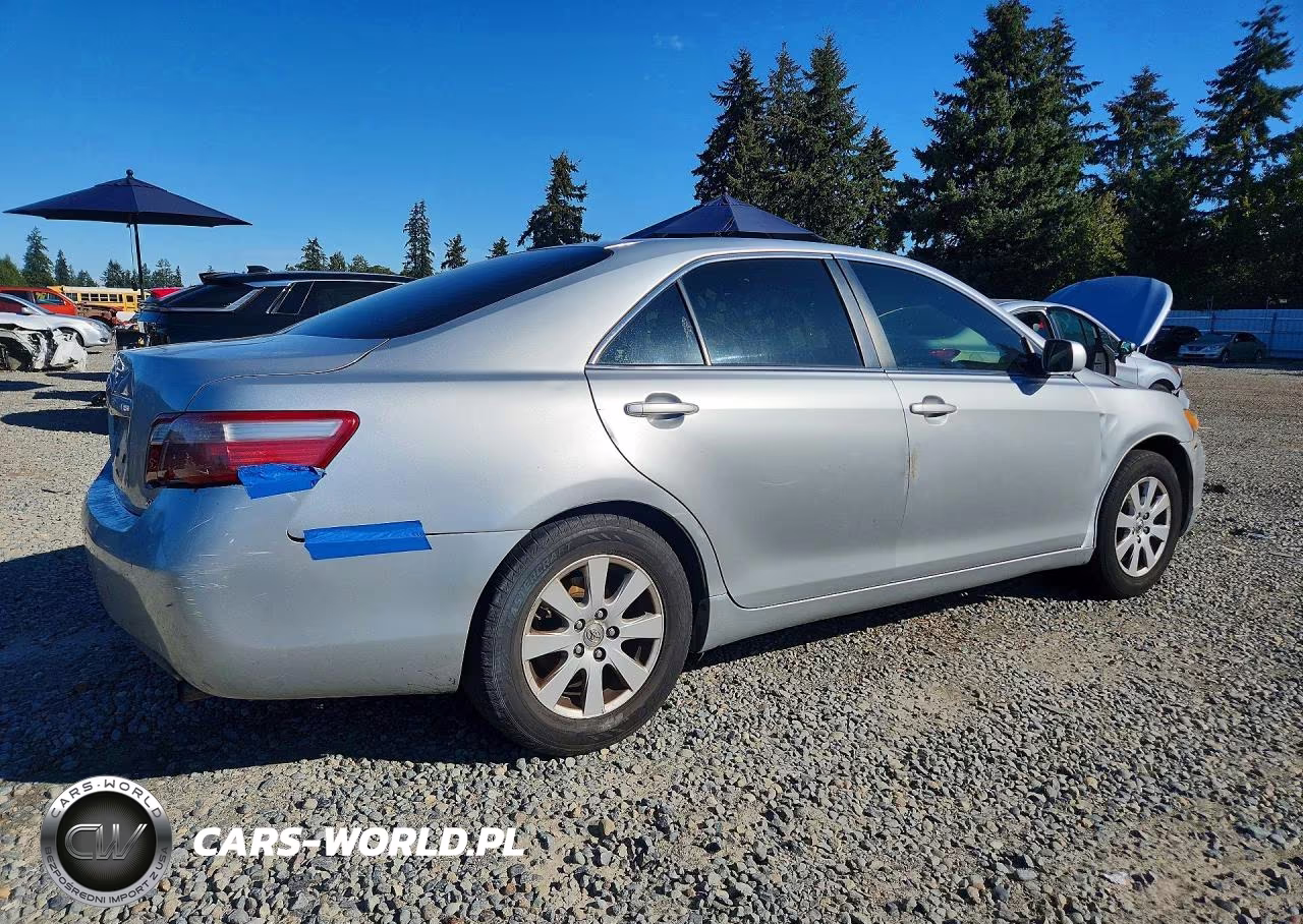 2007 Toyota Camry Xle VIN:JTNBE46K973070076 - 3