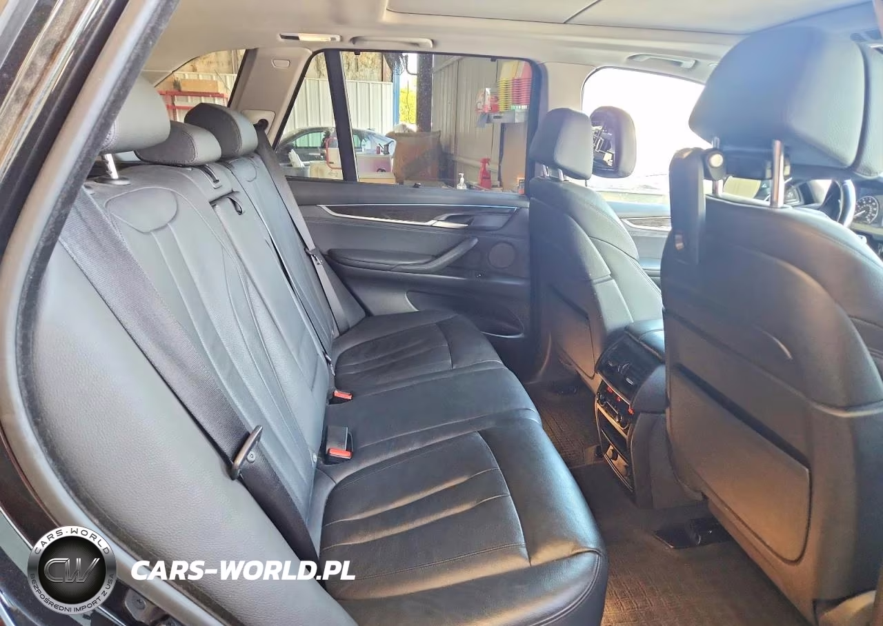 2016 BMW X5 xDrive35I VIN:5UXKR0C52G0U11818 - 11