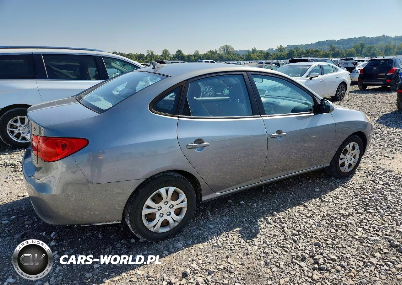 2010 Hyundai Elantra Gls VIN:KMHDU4AD9AU193379 - 3