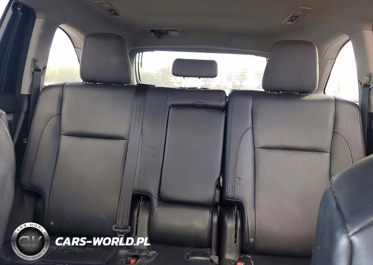 2015 Toyota Highlander Xle VIN:5TDKKRFH8FS053636 - 10
