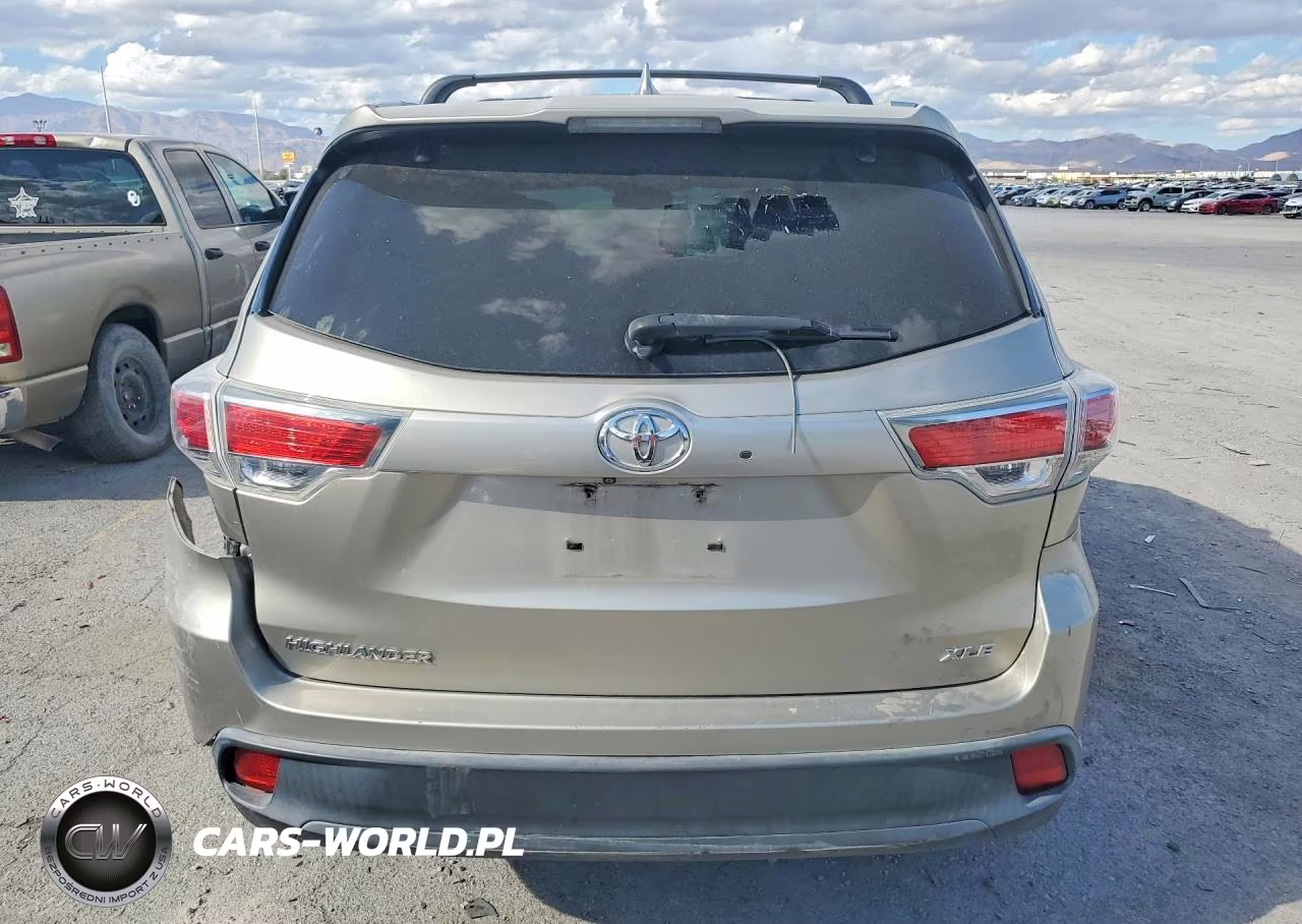 2015 Toyota Highlander Xle VIN:5TDKKRFH8FS053636 - 6