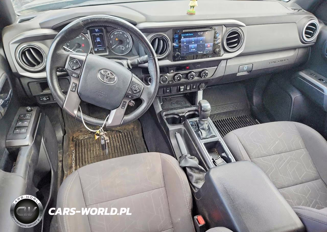 2018 Toyota Tacoma Trd Sport VIN:3TMCZ5AN4JM144370 - 8