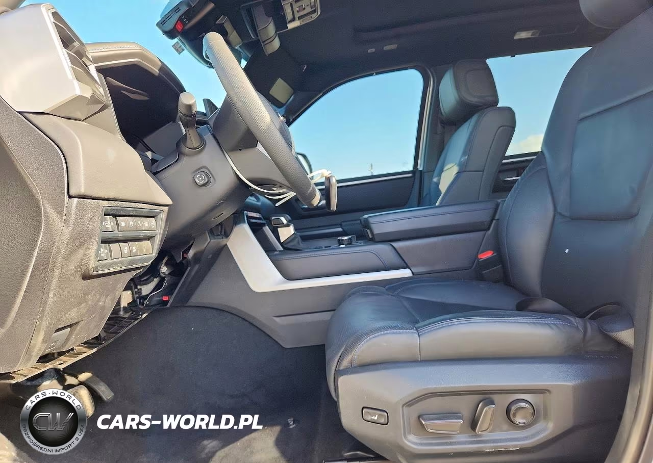 2025 Toyota Sequoia Platinum VIN:7SVAAABA9SX054507 - 7