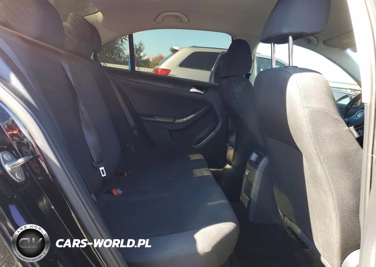 2016 Volkswagen Jetta S VIN:3VW267AJ0GM381599 - 10