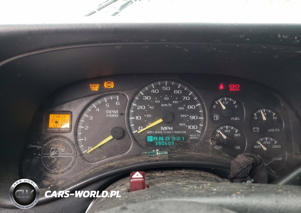 2001 Chevrolet Tahoe K1500 VIN:1GNEK13T41J106837 - 9