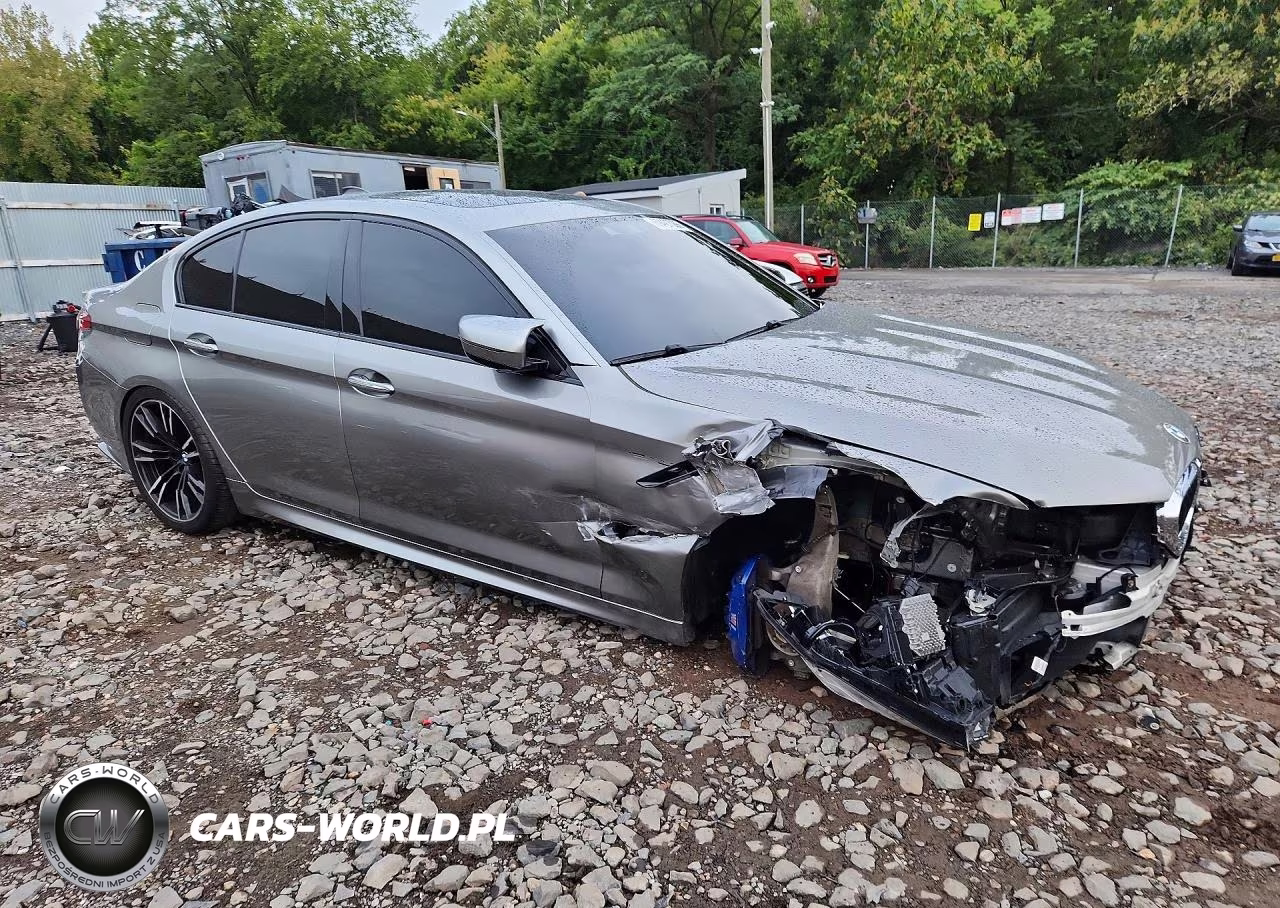2018 BMW M5 VIN:WBSJF0C56JB282881 - 4