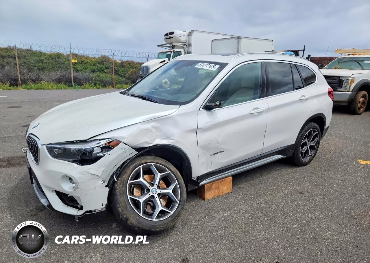2018 BMW X1 Sdrive28I VIN:WBXHU7C39J5H43417 - 1