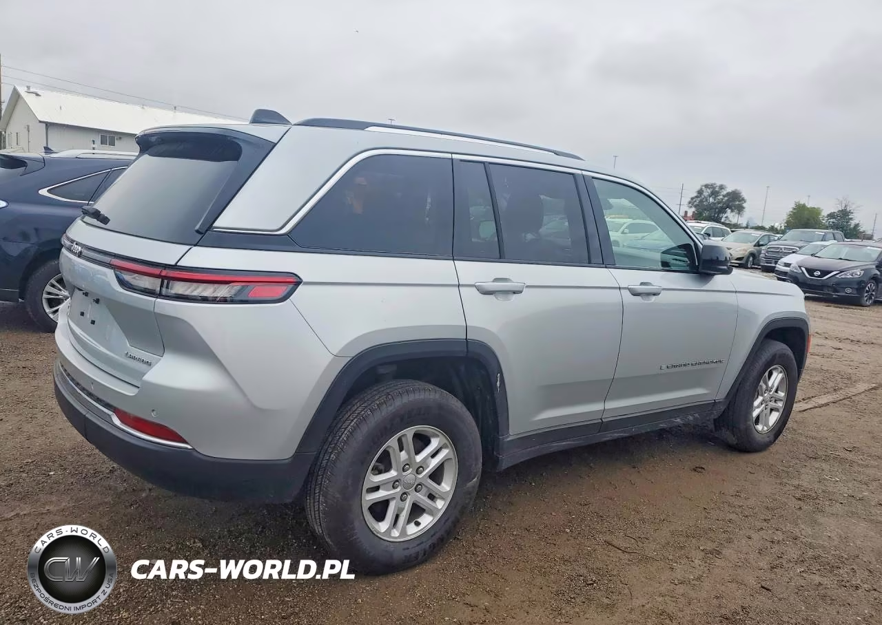 2023 Jeep Grand Cherokee VIN:1C4RJHAG5P8707573 - 3
