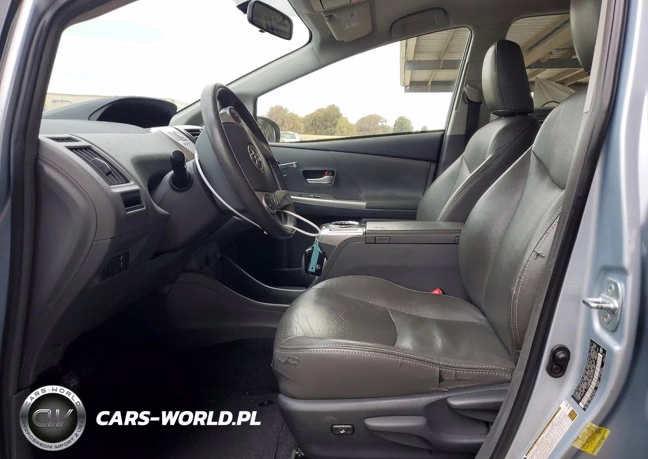 2012 Toyota Prius V Three VIN:JTDZN3EU5C3160982 - 7