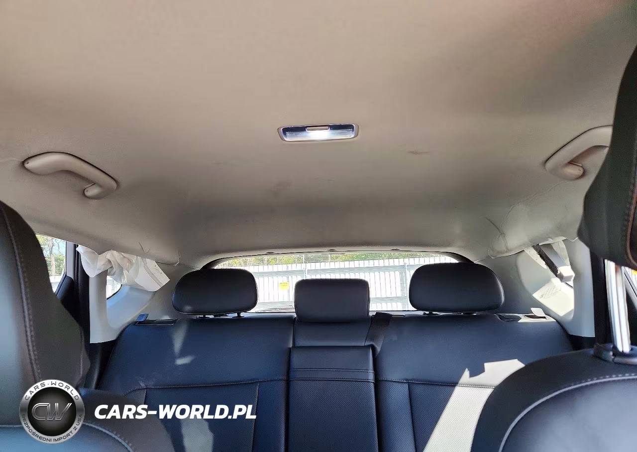 2026 Hyundai Kona Sel Premium VIN:KM8HDCA31TU345970 - 10