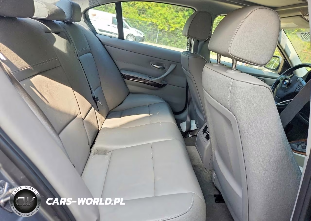 2011 BMW 328 Xi Sulev VIN:WBAPK5G53BNN80533 - 10