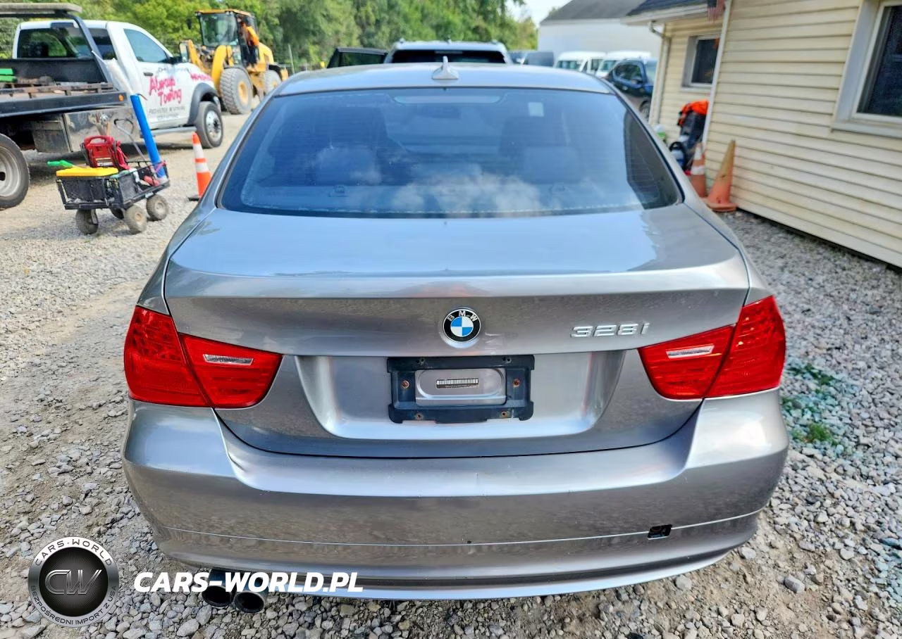 2011 BMW 328 Xi Sulev VIN:WBAPK5G53BNN80533 - 6