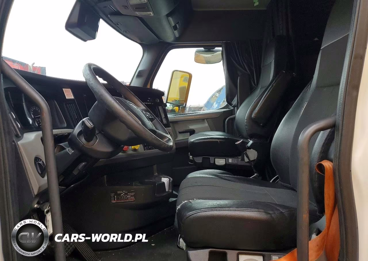 2022 Freightliner Cascadia 126 Semi Truck VIN:3AKJHHDR9NSNB5887 - 7